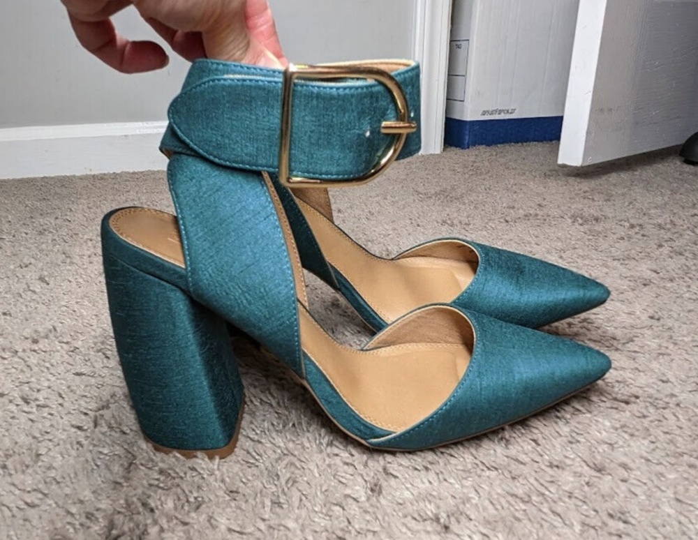 ASOS Pacific Chunk High Heels Pointed Toes ~ Size 6